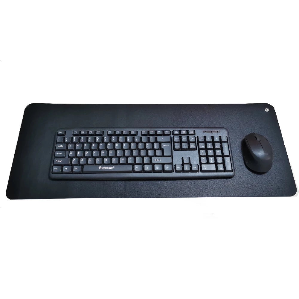 keyboard on a earthing desk mat